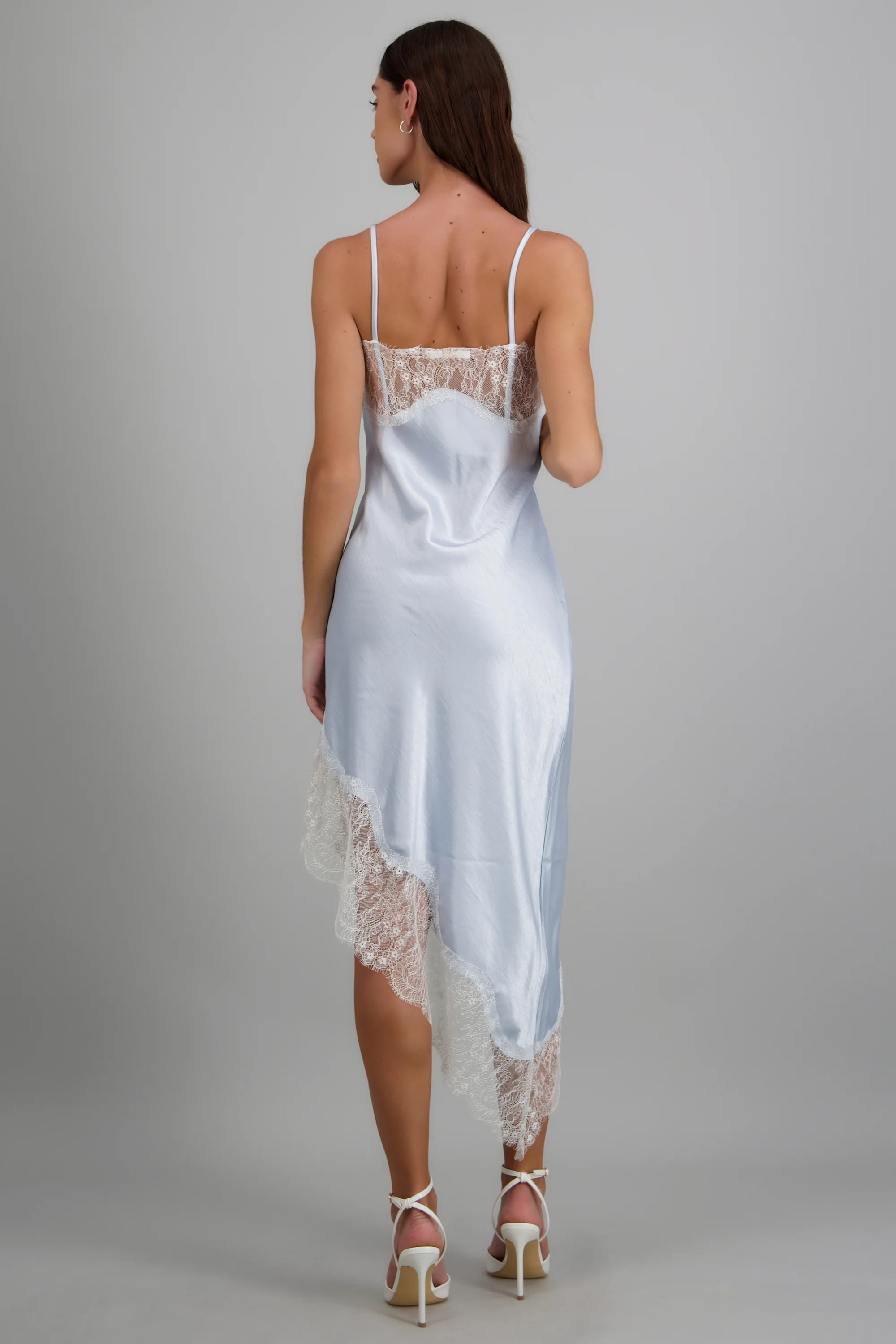 Vestido satin con encaje - Image 4