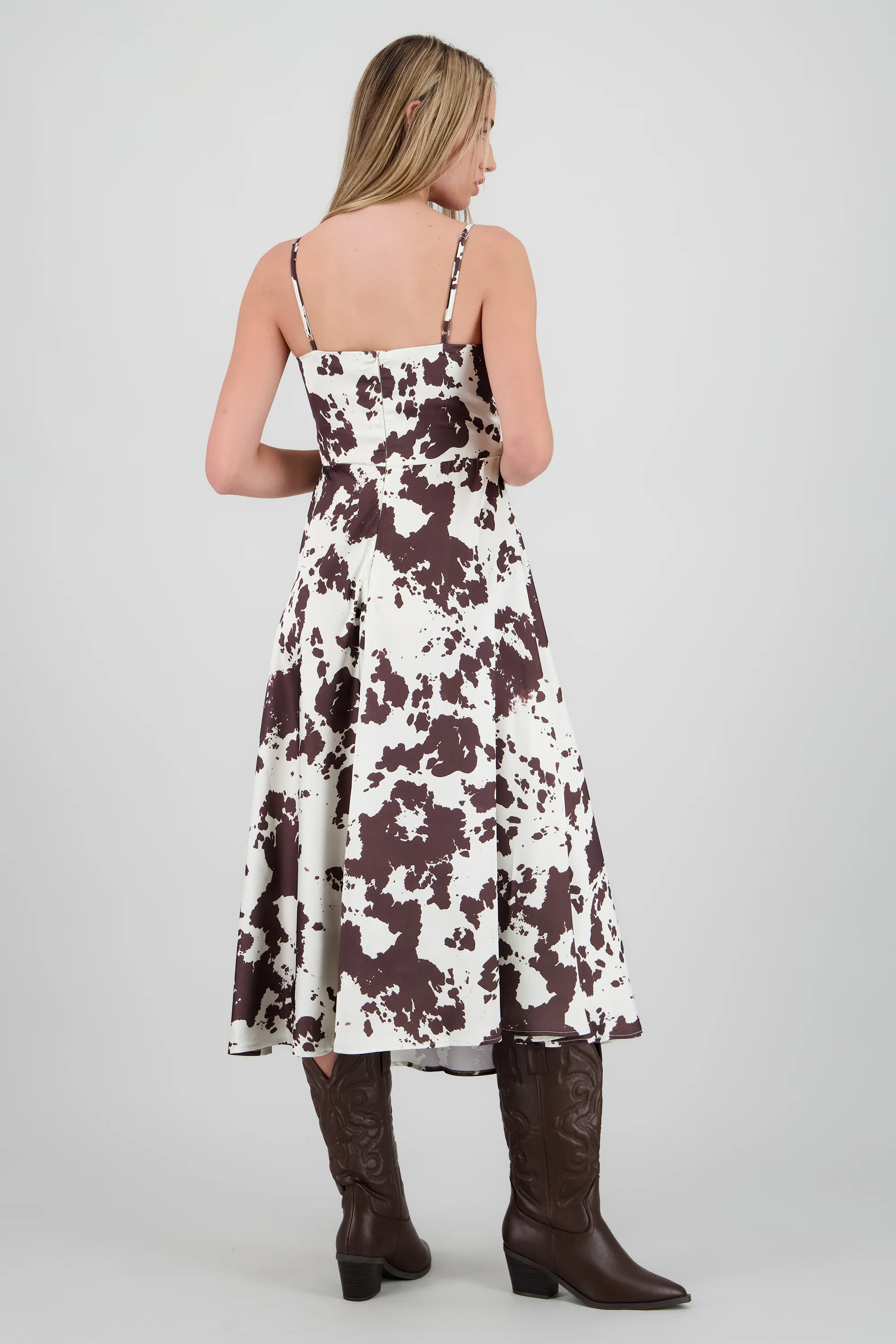 Vestido satin escote nudo estampado vaca - Image 4