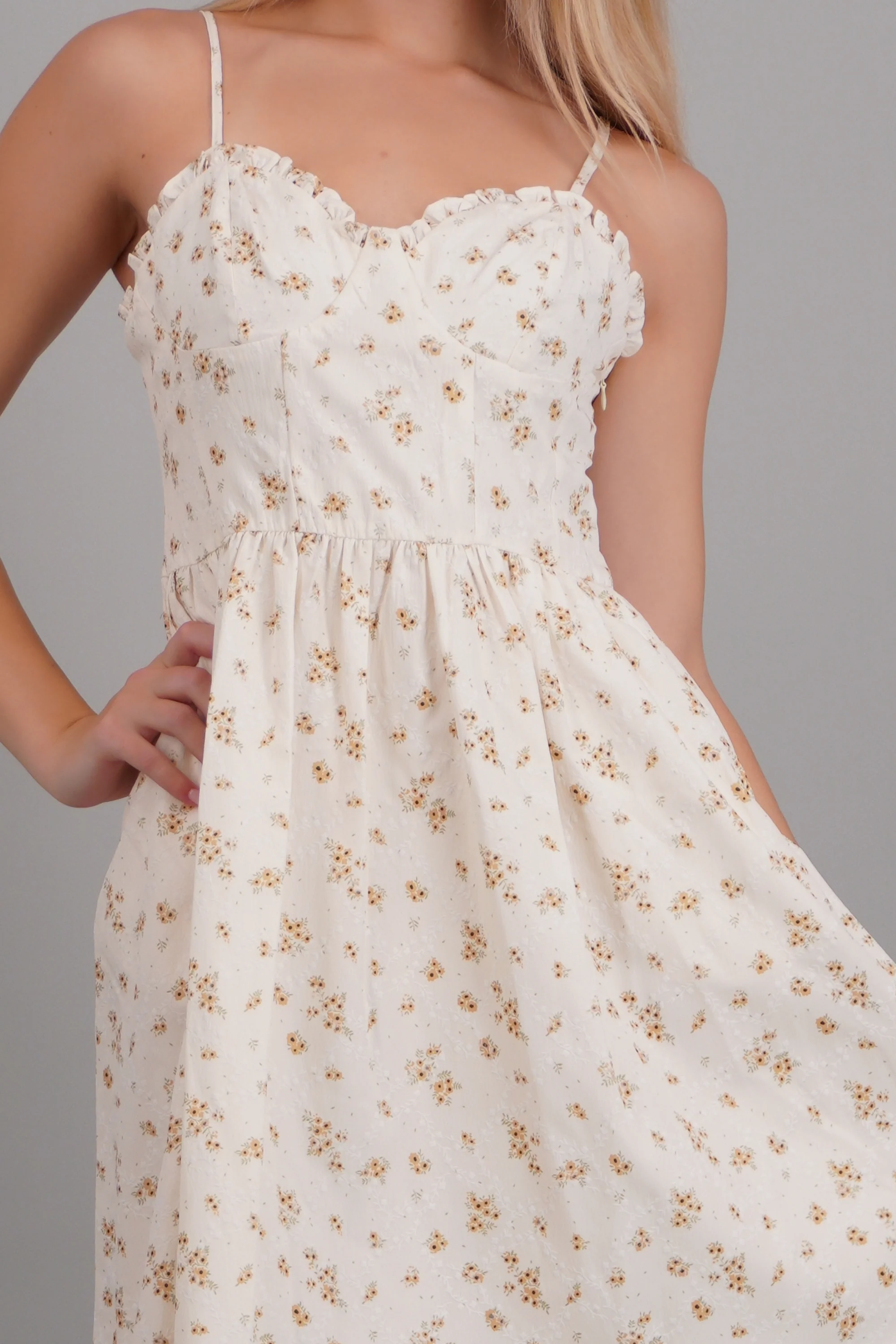 Vestido tirantes floreado - Image 5