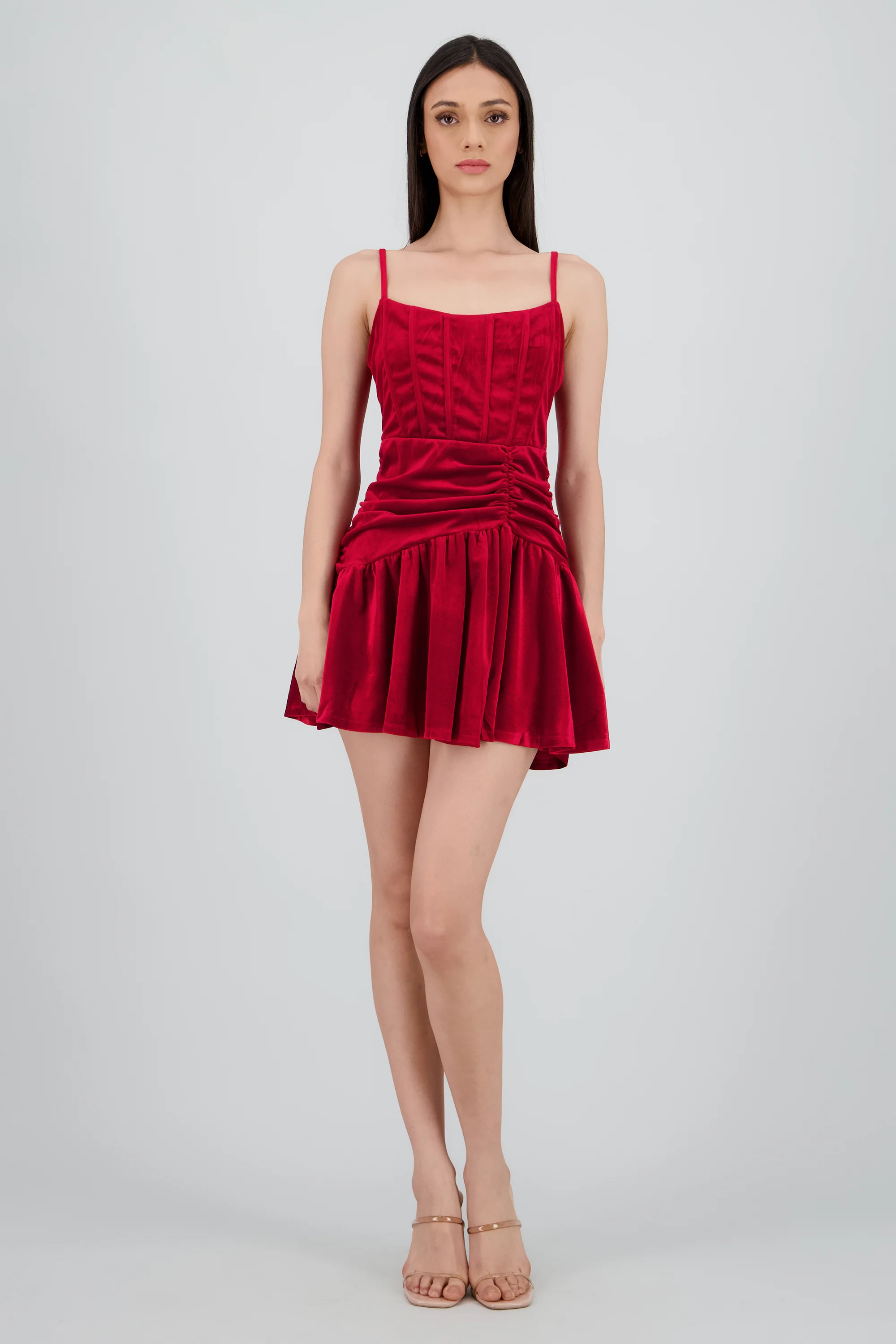 Vestido velvet detalle frunce tirantes