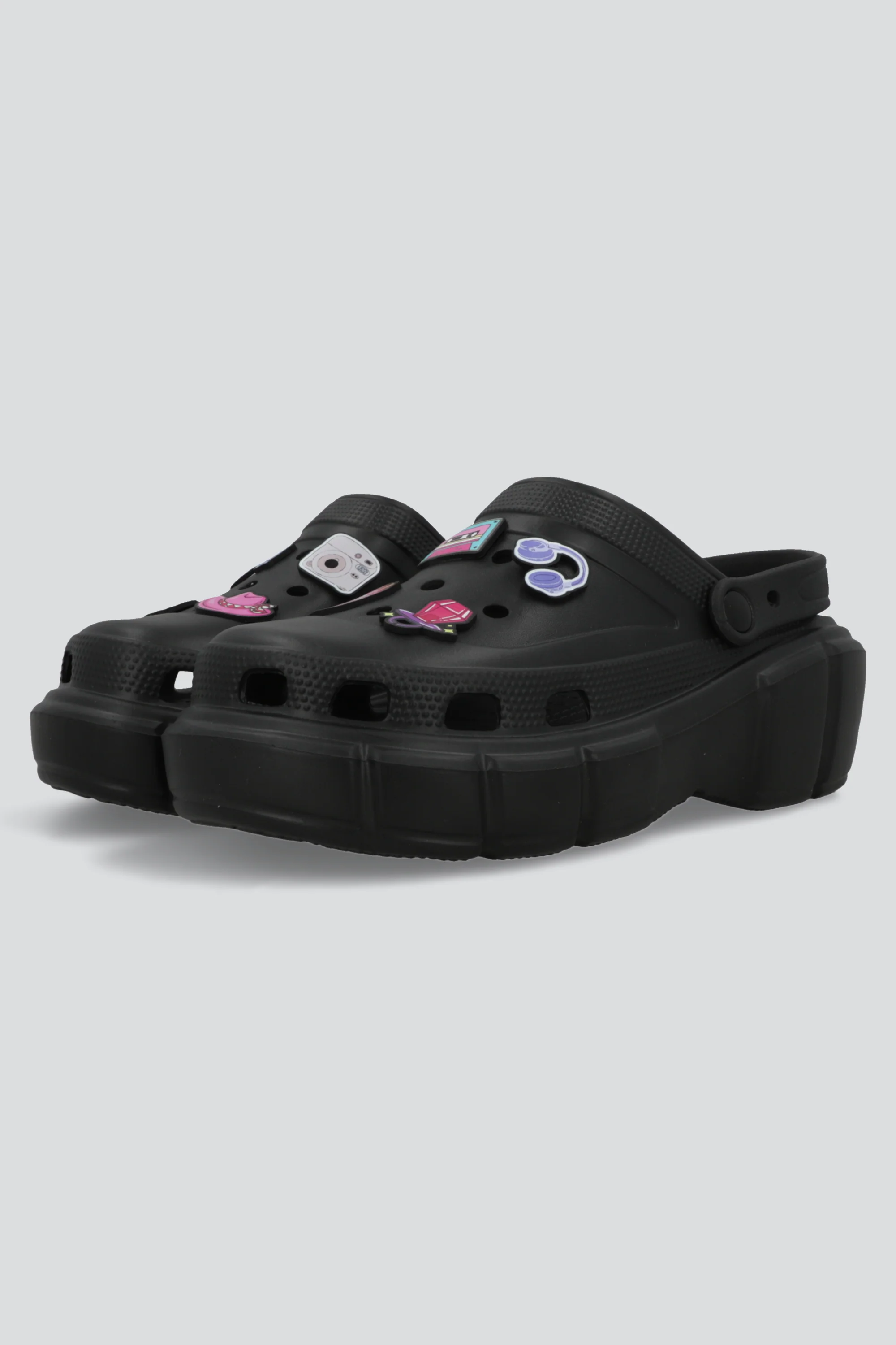 Zueco eva charms cool - Image 4